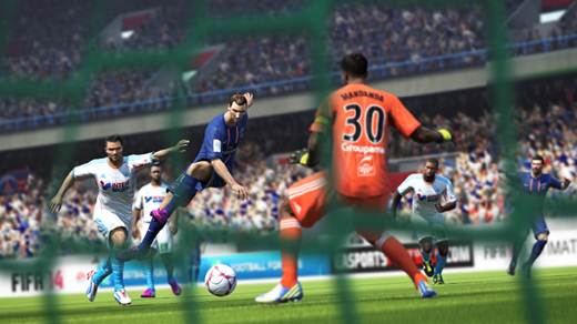 [VIDEO] FIFA 14 et ses deplacements precis