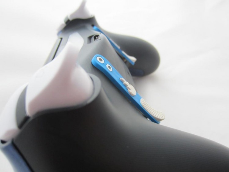 BlastControllersDualShock4Custom-3