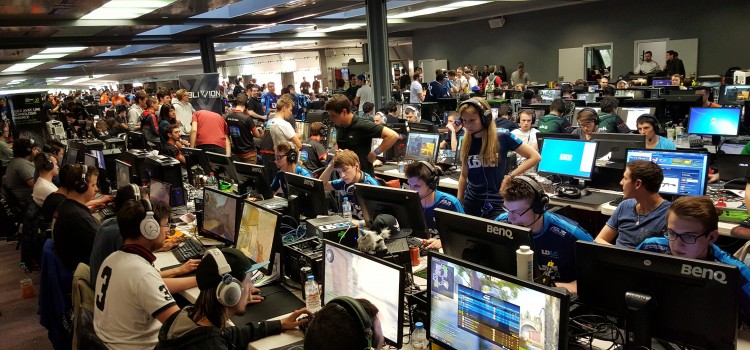 [COMPTE-RENDU] DreamHack 2015 de Tours