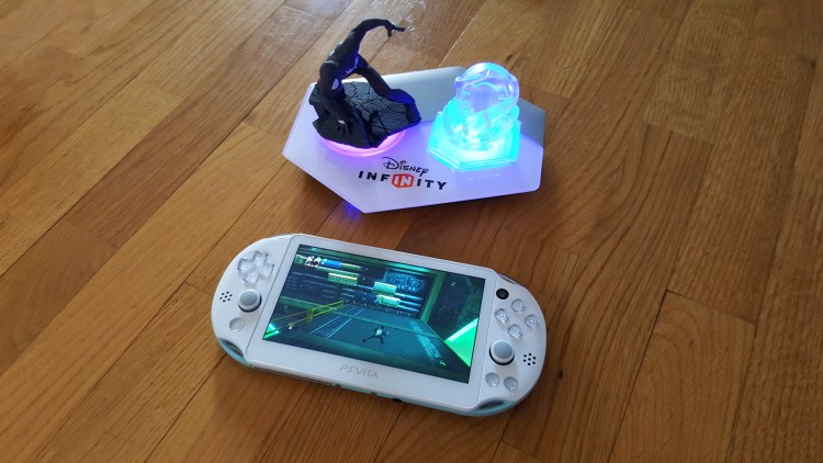 DisneyInfinity2.0PSVita-10