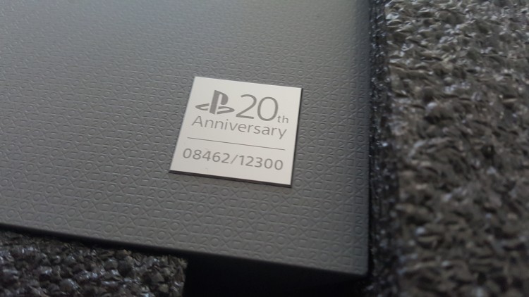 PS4Collector20th-anniversary-04