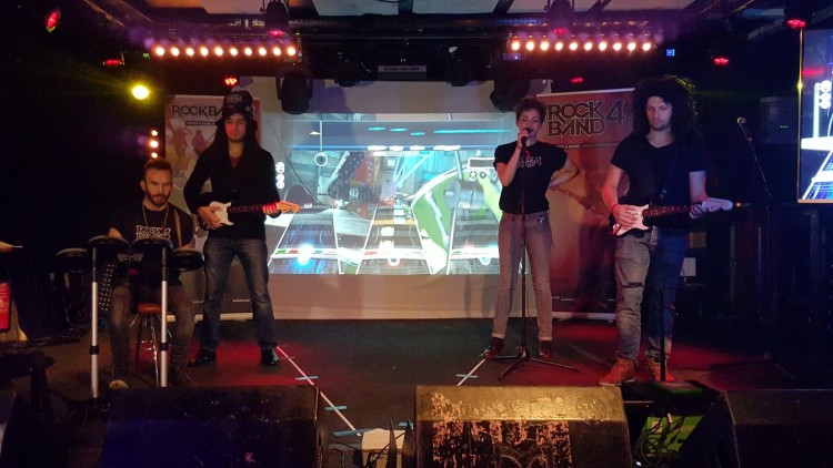 RockBand4Soiree-1